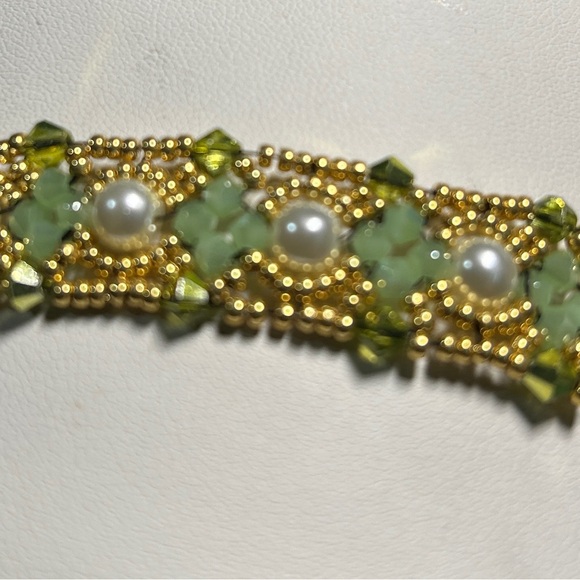 Handmade Gold and Green Pearl Beaded Bracelet - Elegant Women’s Bracelet - Picture 2 of 2